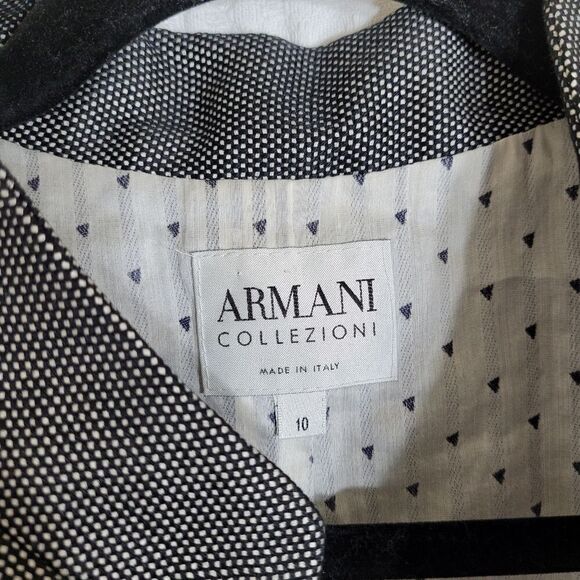 Armani Collezioni blazer - Picture 2 of 11